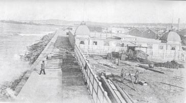 4 Sea water swimming pool off Fleming Street